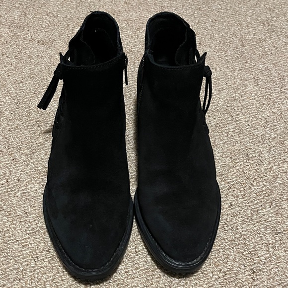 Born Shoes - Women’s Born Black Suede Ankle Boots 7.5M